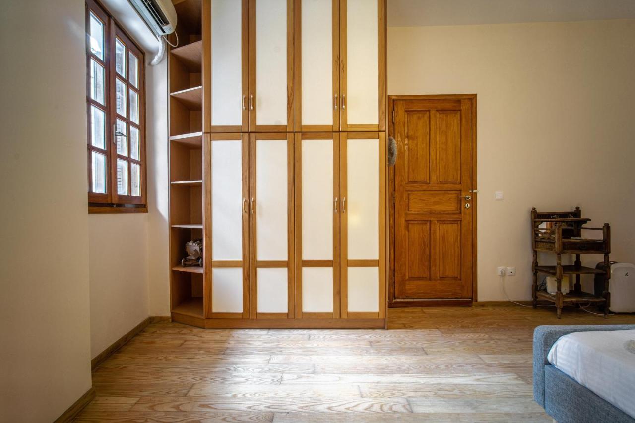 Luxurious Villa At Mets Ateny Zewnętrze zdjęcie